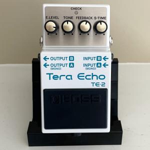 Boss TE-2 Tera Echo