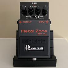 Boss MT-2W Waza Craft Metal Zone